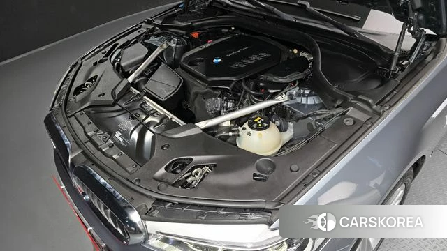 BMW 5 Series (G30) id 4384539 из Кореи 16