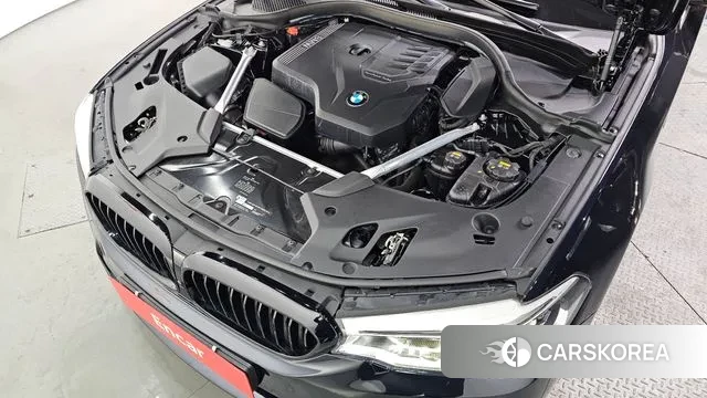 BMW 5 Series (G30) id 3672158 из Кореи 16