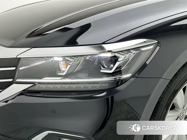 Volkswagen Passat id 4272629 из Китая 16