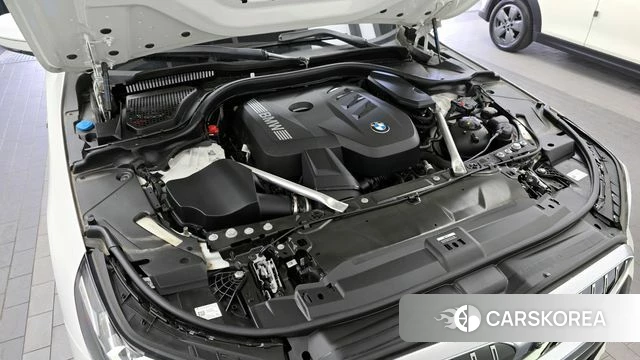 BMW 5 Series (G60) id 4381412 из Кореи 29