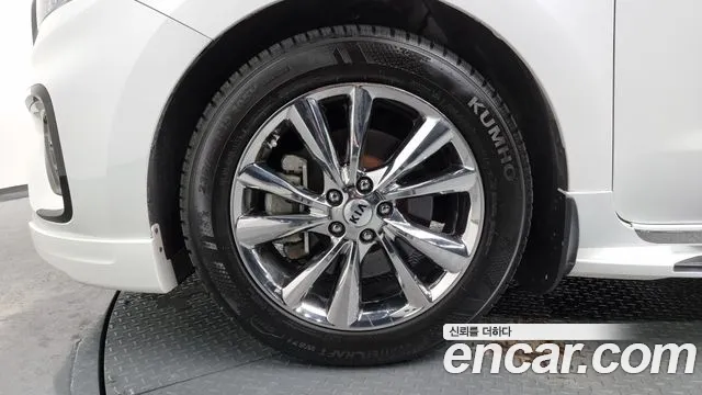 Kia The New Carnival id 2405321 из Кореи 16