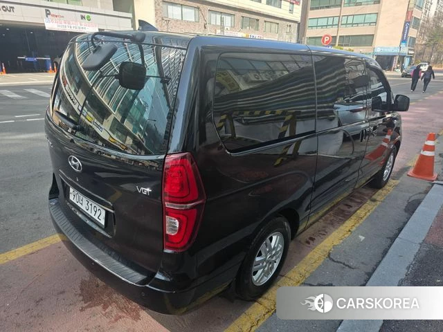 Hyundai The New Grand Starex id 3853191 из Кореи 13