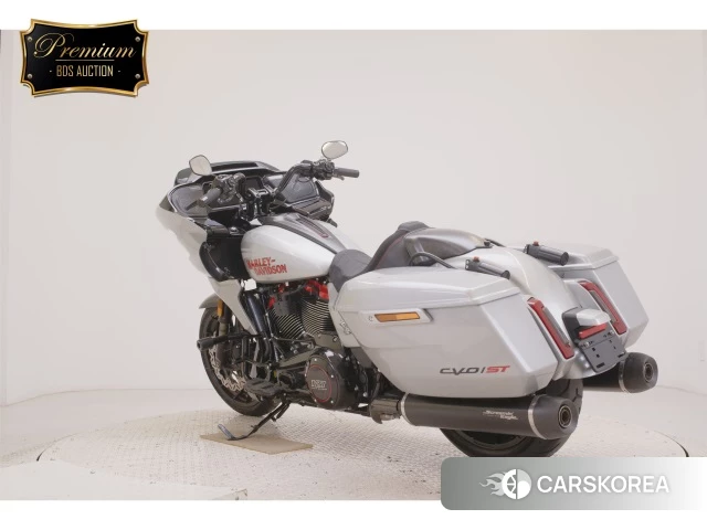 OTHER HARLEY FLTRXST1980CVO id 4374018 из Японии 6