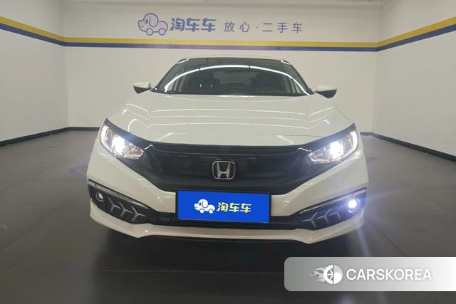 Honda Civic id 3824691 из Китая 13