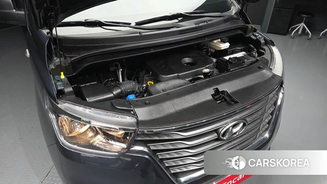 Hyundai The New Grand Starex id 4351279 из Кореи 26