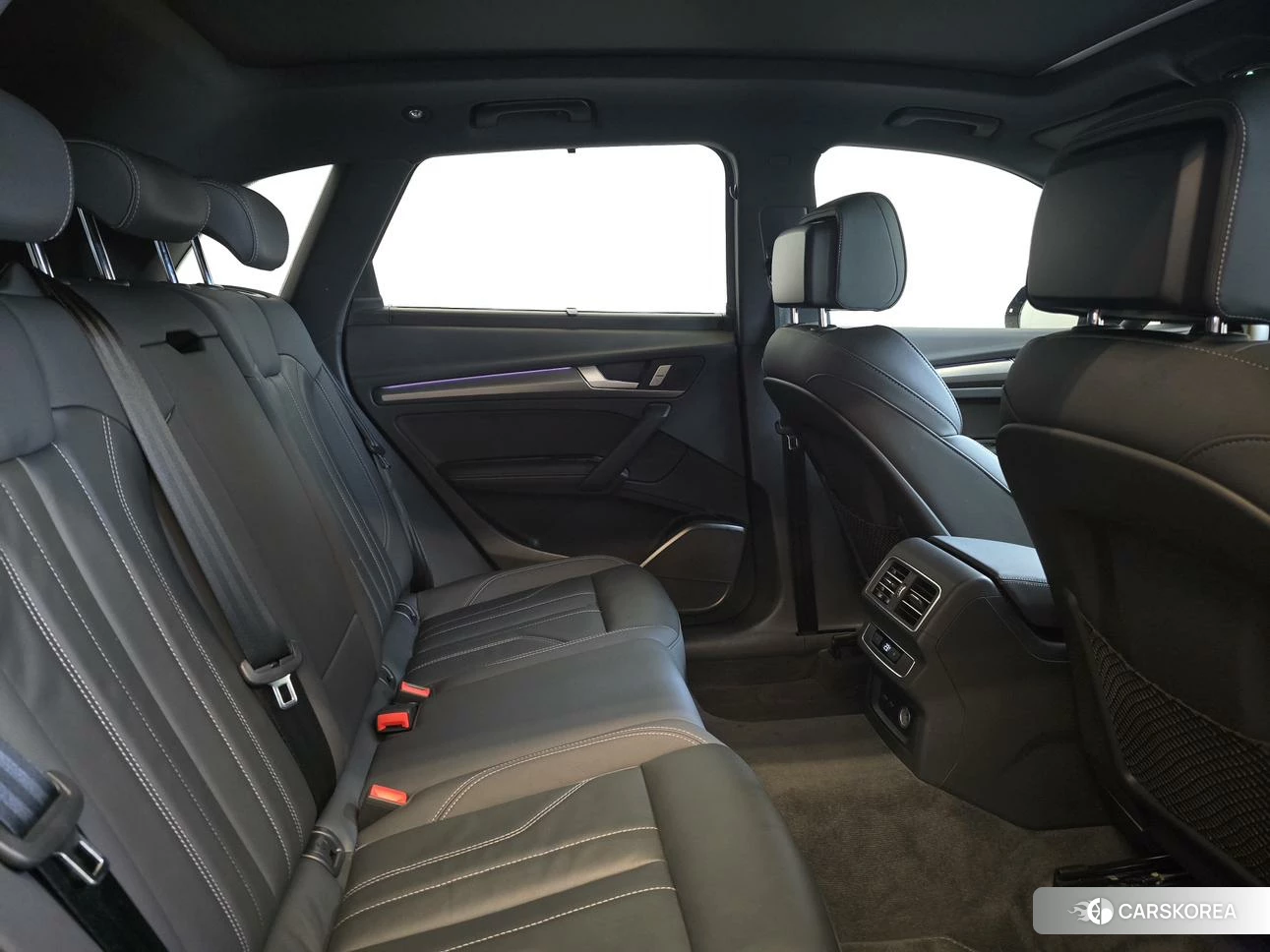 Audi Q5L id 4510760 из Китая 14
