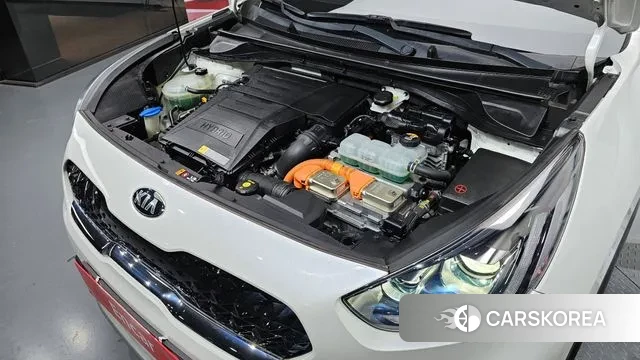 Kia The New Niro id 3656503 из Кореи 16