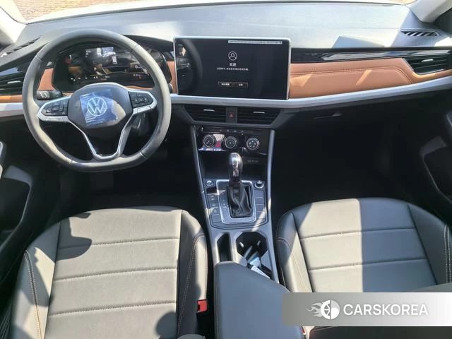 Volkswagen Bora id 4205757 из Китая 11