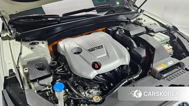 Kia K7 Premier Hybrid id 3385830 из Кореи 16