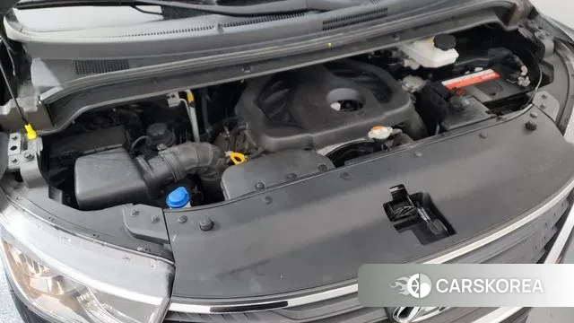 Hyundai The New Grand Starex id 3374382 из Кореи 16