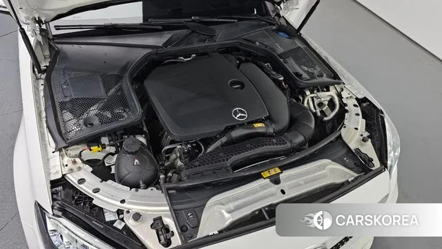 Mercedes-Benz C-Class W205 id 3696750 из Кореи 16