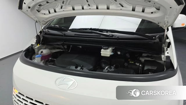 Hyundai Staria id 4280061 из Кореи 27