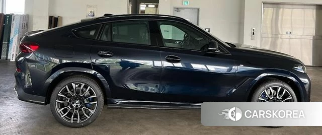 BMW X6 (G06) 2026 Черный из Кореи, фото 6