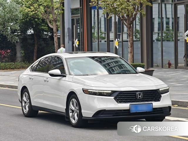 Honda Accord id 4301117 из Китая 7