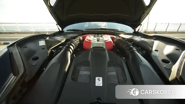 Ferrari 812 Superfast id 3761080 из Кореи 16