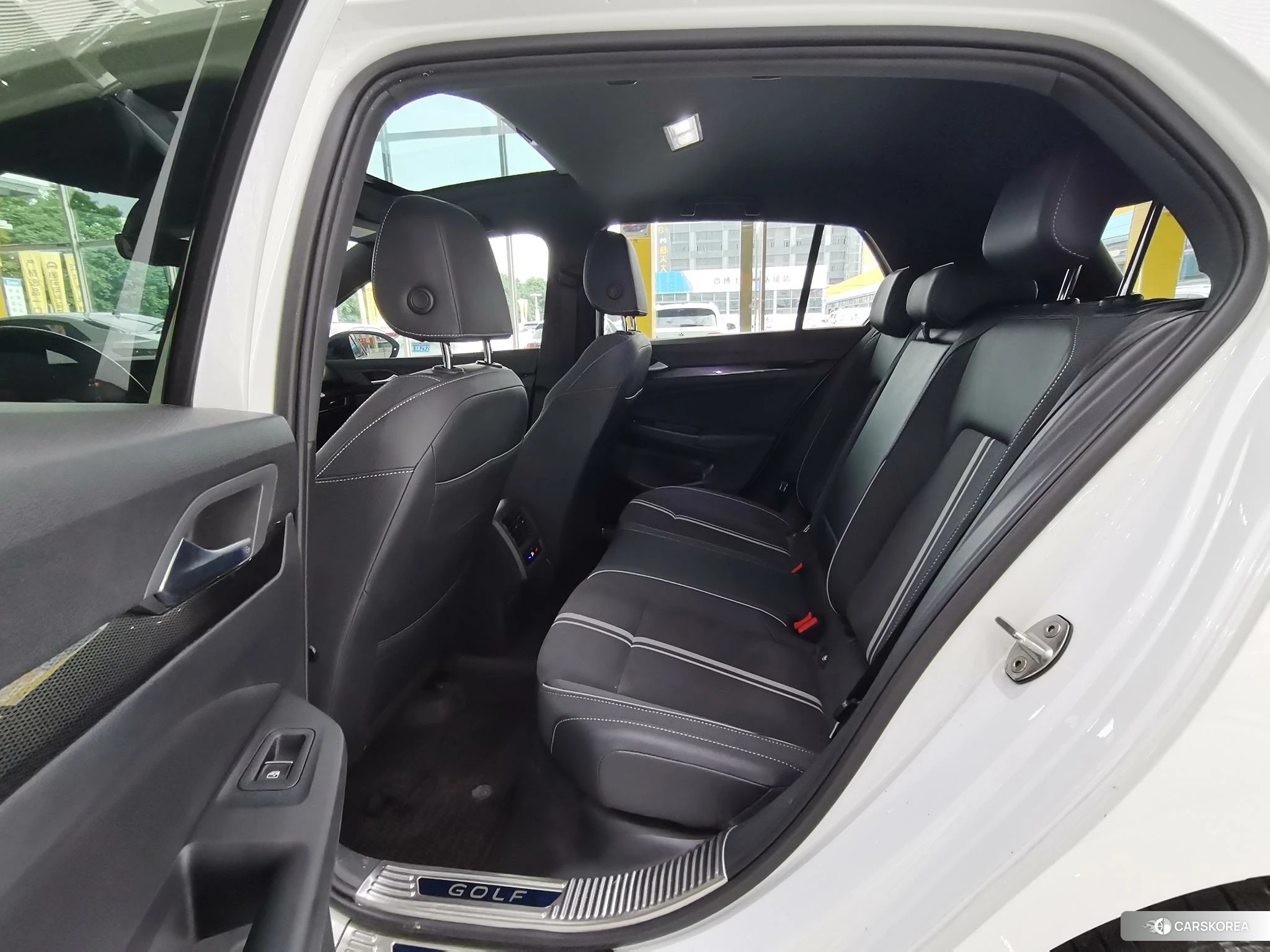 Volkswagen Golf id 4504772 из Китая 12