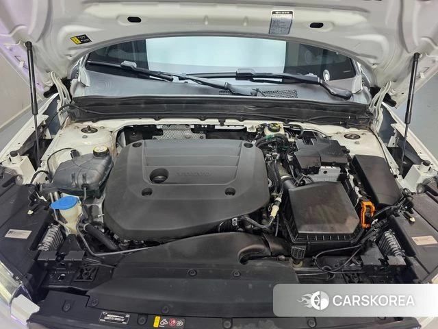 Volvo XC40 id 4618949 из Кореи 16