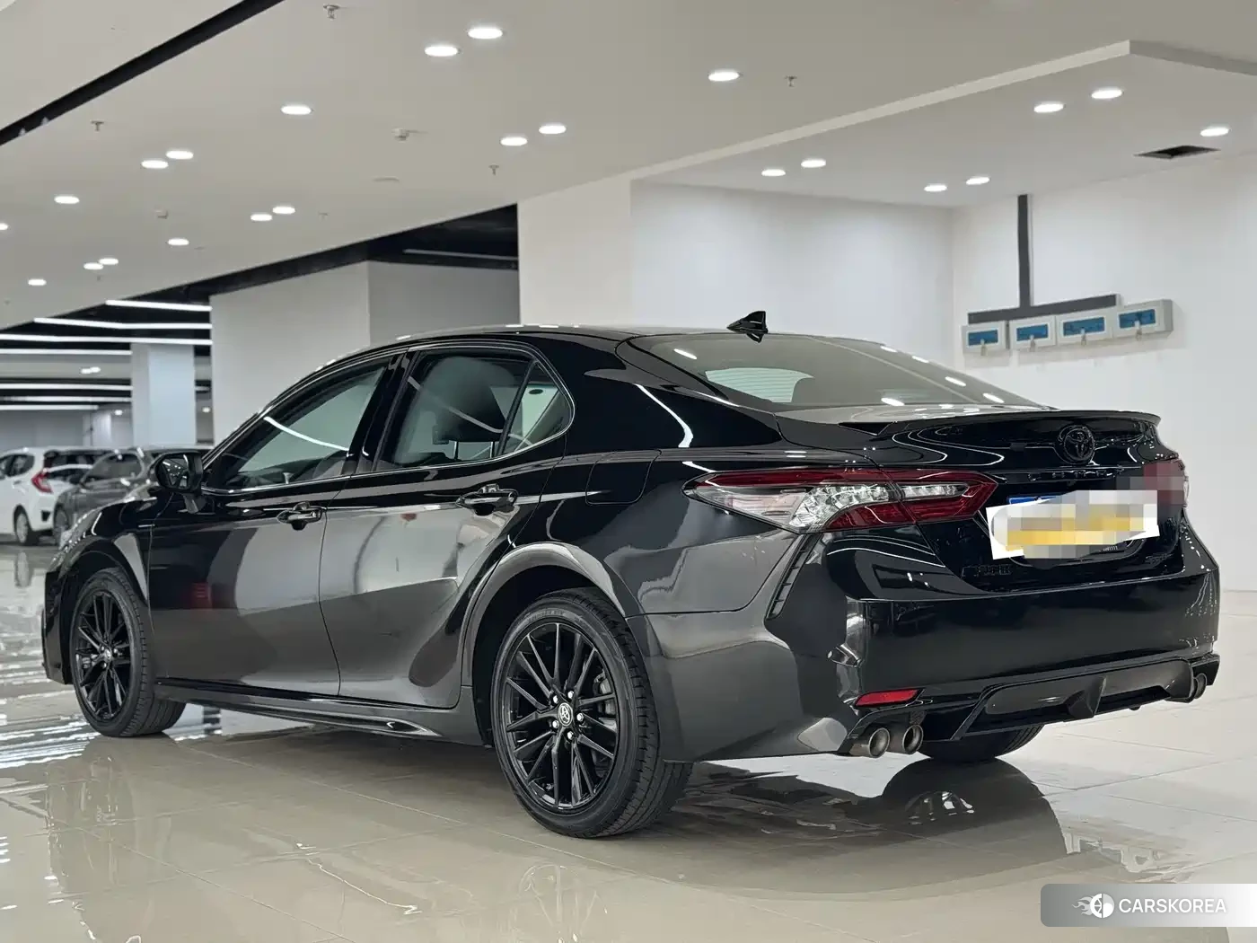 Toyota Camry 2023 Черный из Китая, фото 6