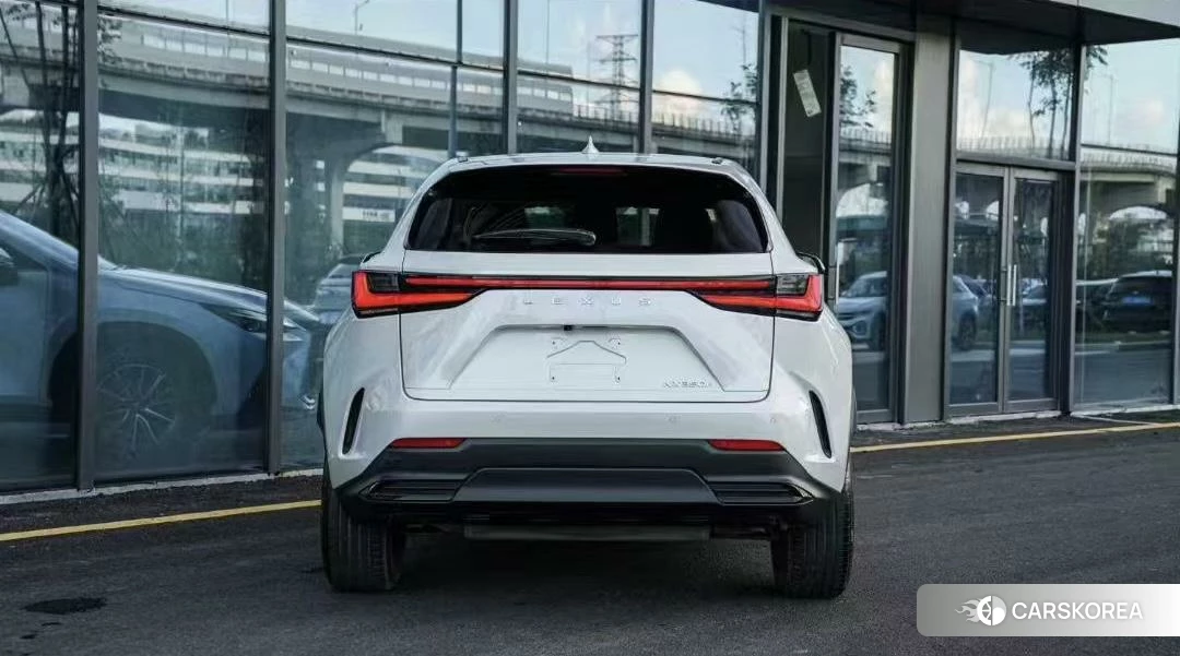 Lexus NX 2024 Белый из Китая, фото 6
