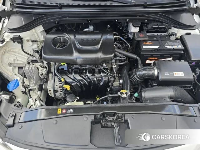 Hyundai Avante AD id 2973549 из Кореи 13