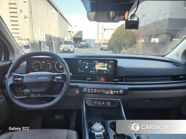 Kia The New Carnival 4th Generation 2025 Белый из Кореи, фото 6