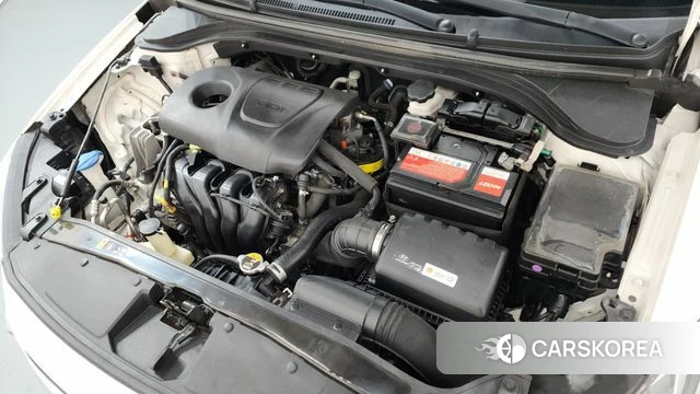 Hyundai Avante AD id 4574474 из Кореи 30