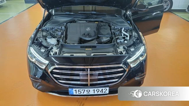 Mercedes-Benz E-Class W214 id 4897821 из Кореи 16