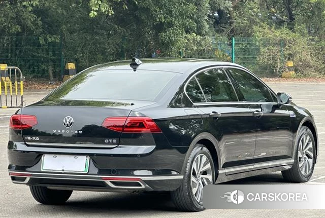 Volkswagen Magotan PHEV id 4261878 из Китая 12