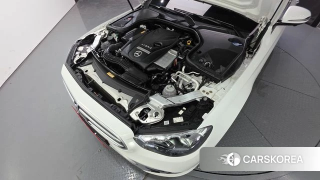 Mercedes-Benz E-Class W213 id 4303907 из Кореи 28