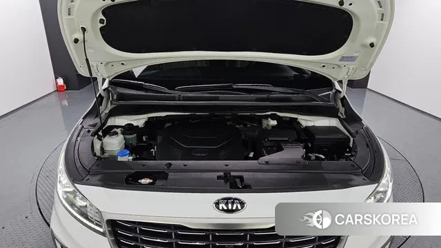 Kia The New Carnival id 3552202 из Кореи 16