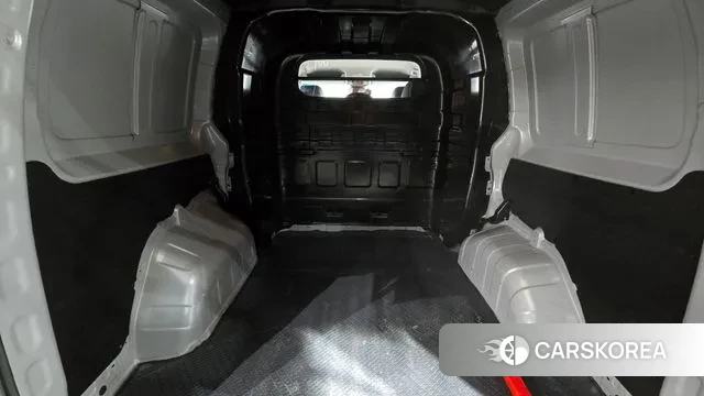 Hyundai Staria id 3306030 из Кореи 16