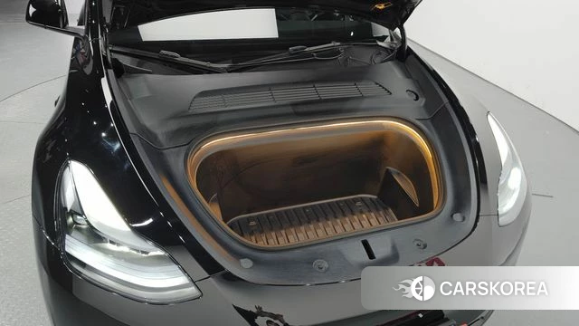 Tesla Model Y id 3909764 из Кореи 16