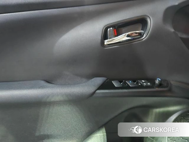 Toyota Prius 4th Generation id 3916503 из Кореи 12