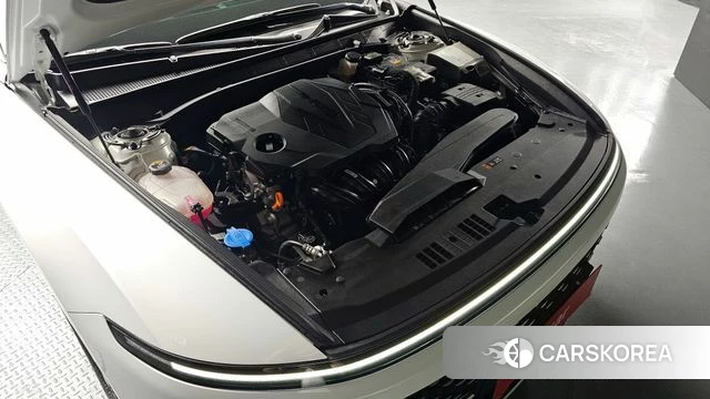 Hyundai Grandeur (GN7) id 3921893 из Кореи 16