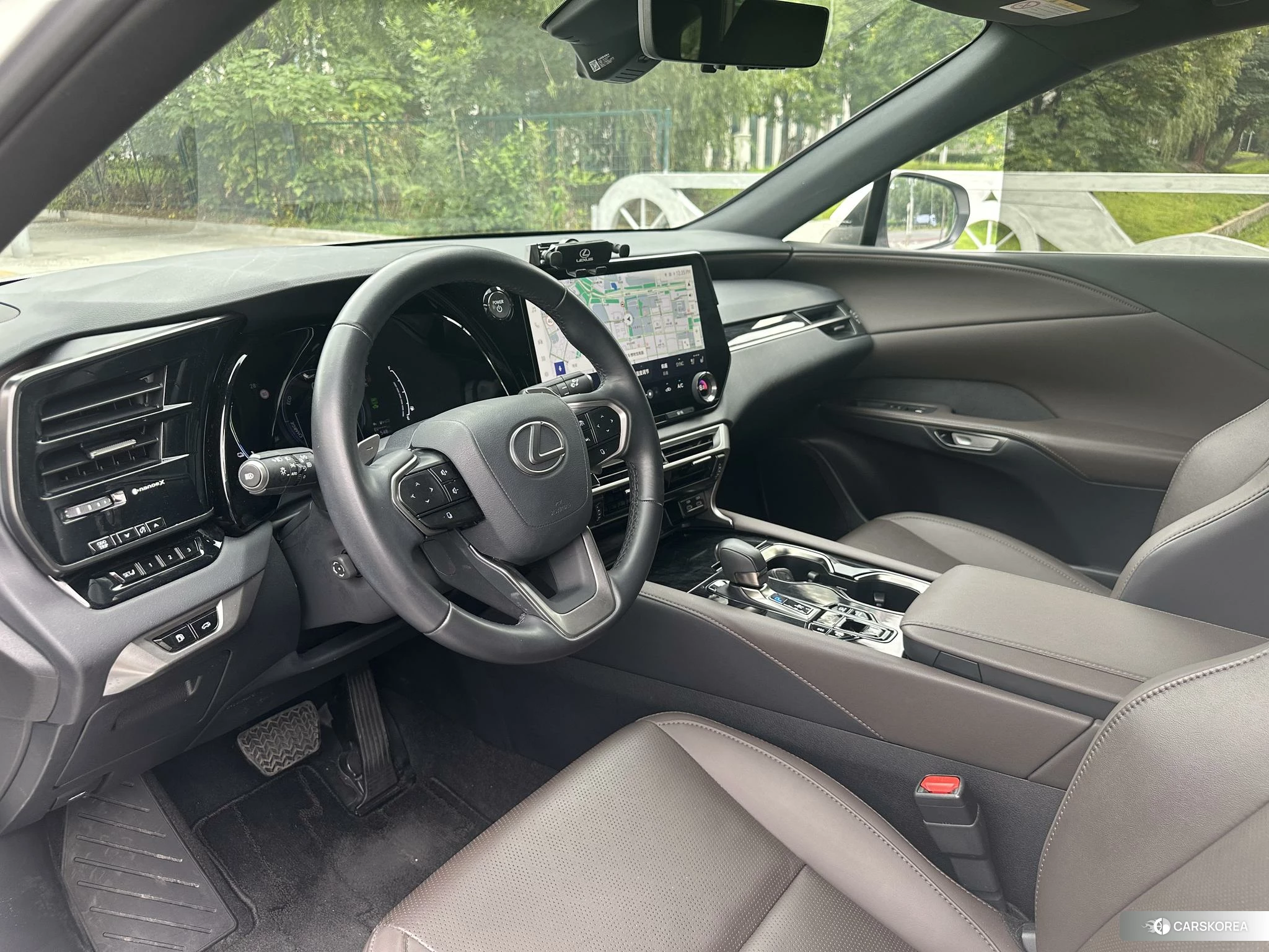 Lexus RX PHEV id 4515268 из Китая 23