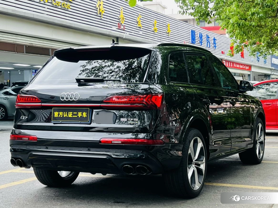 Audi Q7 id 4452800 из Китая 26