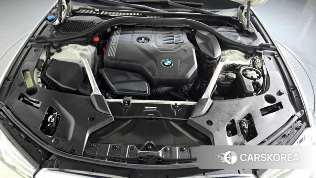 BMW 5 Series (G30) id 4872622 из Кореи 27