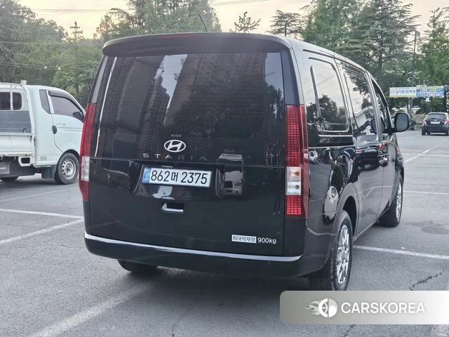 Hyundai Staria id 4359810 из Кореи 15