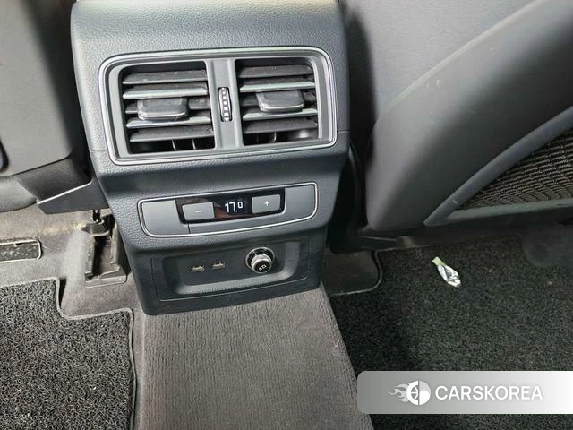 Audi Q5L id 4300060 из Китая 8