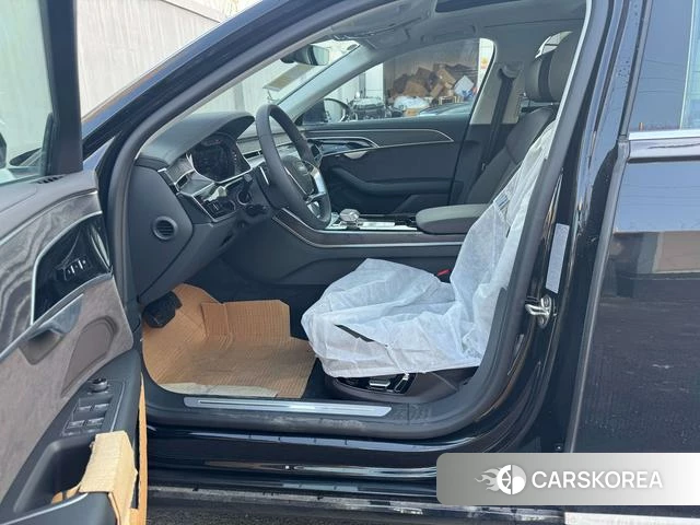 Audi A8 id 4259270 из Китая 9