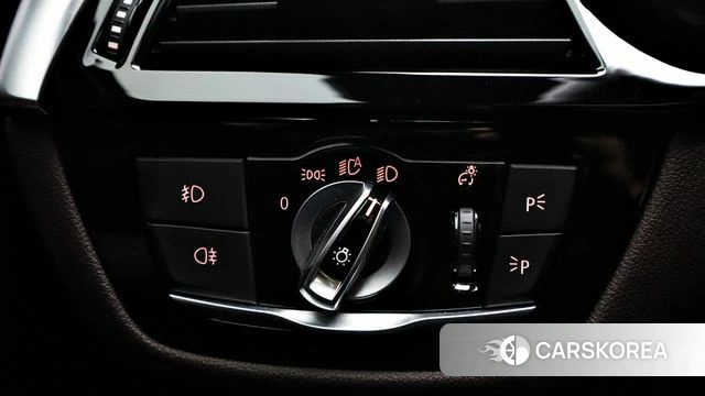 BMW 5 Series (G30) id 4765444 из Кореи 16