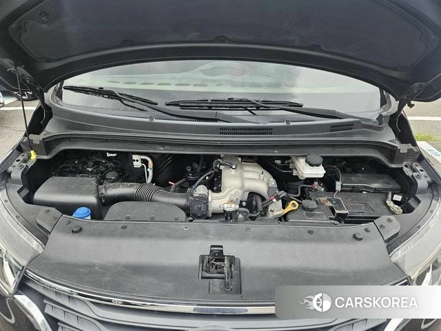 Hyundai The New Grand Starex id 4741803 из Кореи 16