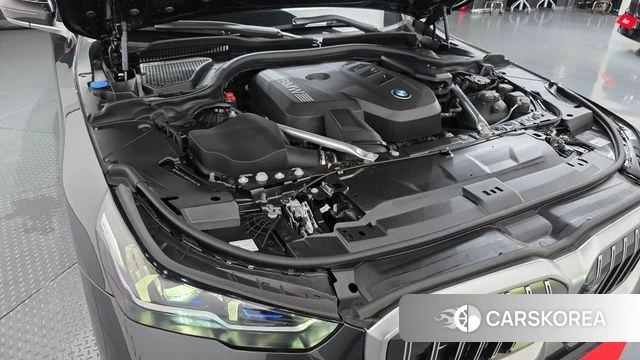 BMW 5 Series (G60) id 4686717 из Кореи 16