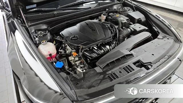 Hyundai Grandeur (GN7) id 3007216 из Кореи 16