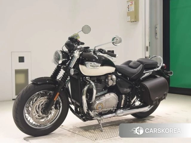 Triumph BONNEVILLE 2023 из Японии, фото 2