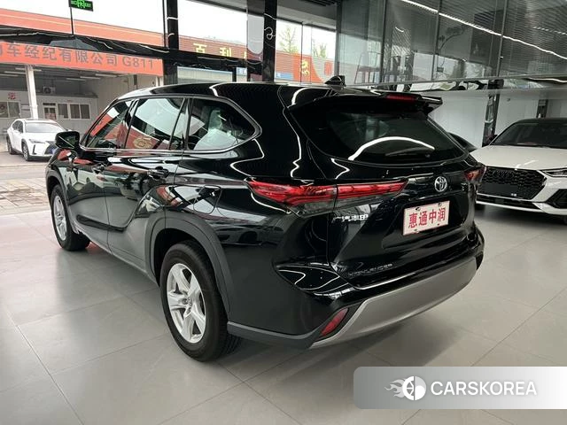 Toyota Highlander id 3945097 из Китая 13