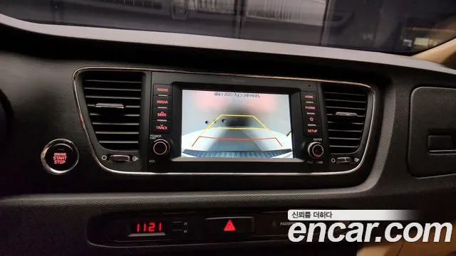 Kia The New Carnival id 2676085 из Кореи 16