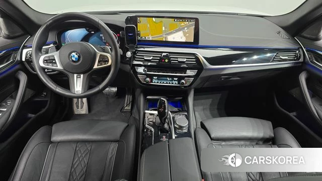 BMW 5 Series (G30) id 4268186 из Кореи 30