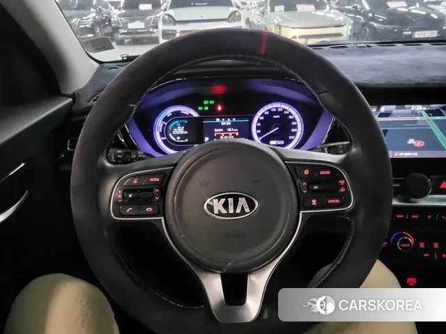 Kia The New Niro id 3611983 из Кореи 14