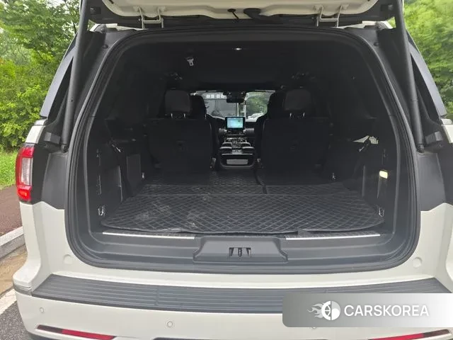 Lincoln Navigator 4th generation id 2999299 из Кореи 15